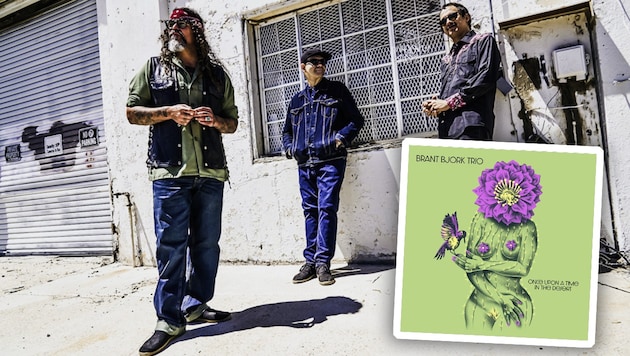 Desert rock legend Brant Bjork has turned his solo project into a trio and released his new album "Once Upon A Time In The Desert". (Bild: Krone KREATIV/Duna, Richard Sibbald)