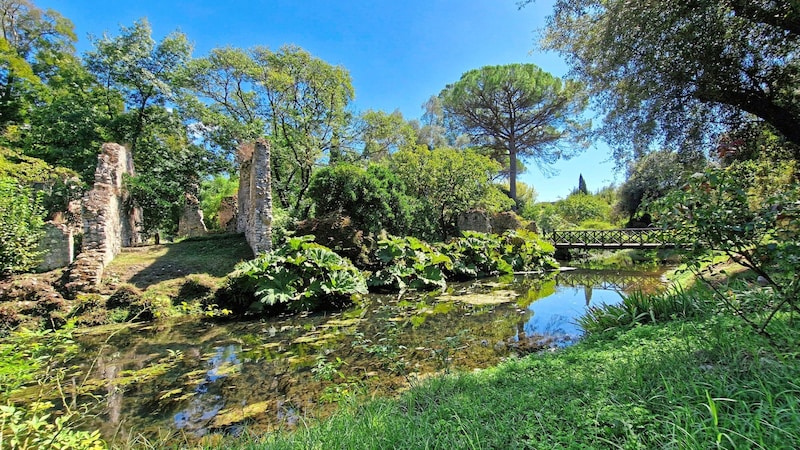 Der Giardino di Ninfa wird oft als einer der romantischsten Gärten der Welt bezeichnet. (Bild: Mario Aberl)