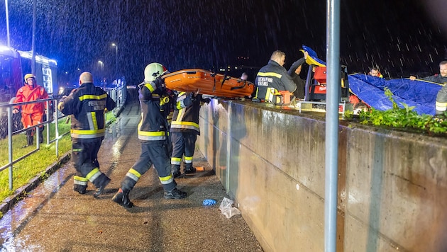 The wheelchair user had to be rescued. (Bild: Feuerwehr Krems / Manfred Wimmer)