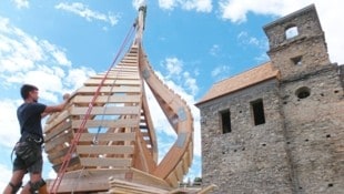 Die Zwiebel der Burgkapelle von Glanegg wurde wieder hergestellt – fünf Führungen verraten am Tag des Denkmals, am Sonntag, 29. September, mehr - ab 10.30 Uhr alle zwei Stunden bis 18.30 Uhr. (Bild: Burgverein Glanegg)