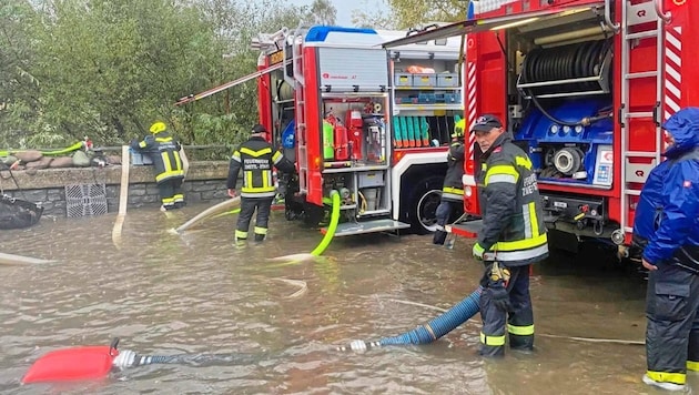 The clean-up and pumping-out work will continue in the coming days. (Bild: FF Zwettl)