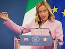 Italiens Ministerpräsidentin Giorgia Meloni: „Mut haben, zu sagen, was nicht funktioniert“ (Bild: APA/AP)