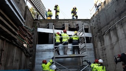 Im Stadtrechnungshof-Bericht erklärt sich auch, warum viele Mitarbeiter der Wiener Linien aus dem Unternehmen ausscheiden. (Bild: Wiener Linien / Jakob Schönfeldinger )