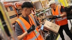 Die Anlage südlich von Graz ist brandneu, die Arbeitsprozesse sind es nicht. Sie folgen dem globalen Amazon-Knigge. (Bild: Jauschowetz Christian/Christian Jauschowetz)