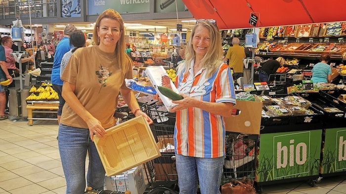 Auch Maximarkt packte tatkräftig mit an.