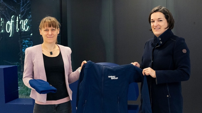 HABAU provided softshell jackets and hoods for the residents of the UFO youth shelter in Linz. (Bild: HABAU)