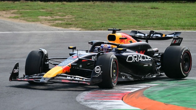 Can Max Verstappen attack again in Singapore? (Bild: AFP/APA/Andrej ISAKOVIC)