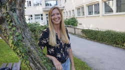 Isabelle Steiner arbeitete 16 Jahre lang im Verkauf. Sie drückt jetzt die Schulbank in den Landeskliniken, um ins Gesundheitswesen umzusteigen. (Bild: Tschepp Markus)