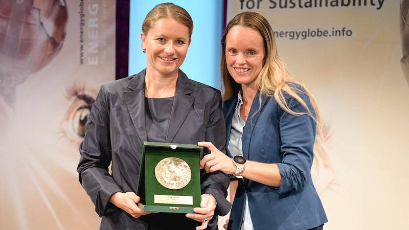 Silvia Dobler und Angelika Stickler (re.) vom Pyhrn-Eisenwurzen-Klinikum in Kirchdorf an der Krems. (Bild: Wenzel Markus)