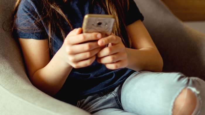 All users received the alert on their cell phone (symbolic image).