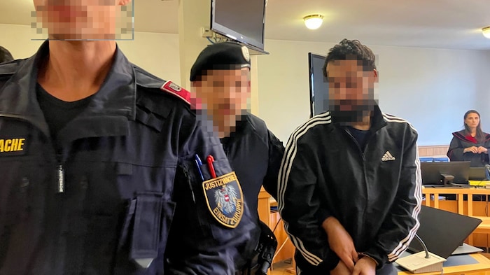 Der 41-jährige Jordanier bekennt sich teilweise schuldig.