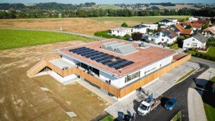 In eineinhalb Jahren wurde die neue Volksschule in Piberbach errichtet.