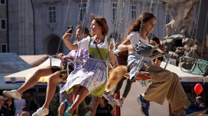 Die Besucher vergnügten sich am Karusell