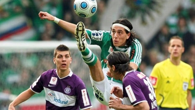 Pehlivan einst im Rapid-Dress gegen die Austria.