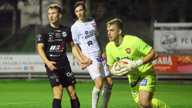 Hölzl (left) scored and assisted in the 3:2 win. (Bild: Tröster Andreas/Kronen Zeitung)