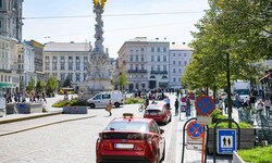 Die Taxler und auch die Nachtschwärmer können aufatmen: Der Taxistand hätte eigentlich ...