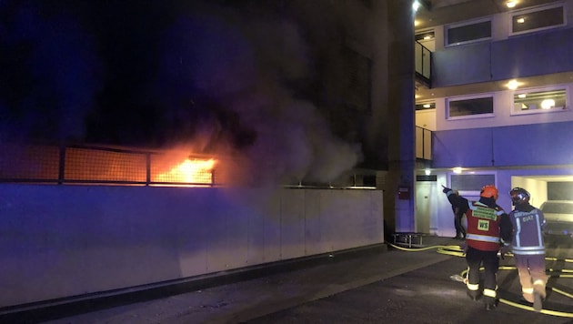 Brand in Graz-Liebenau. (Bild: Berufsfeuerwehr Graz)