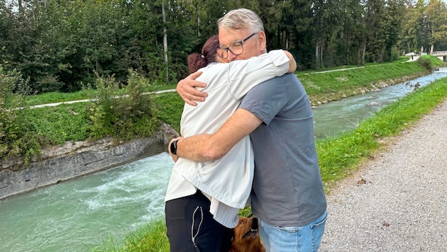 Christiane und Andreas, Tage nach dem Unfall: Sie lagen sich in den Armen. (Bild: ZOOM Tirol)