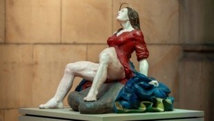 Diese Statue wurde von Vandalen zerstört.
