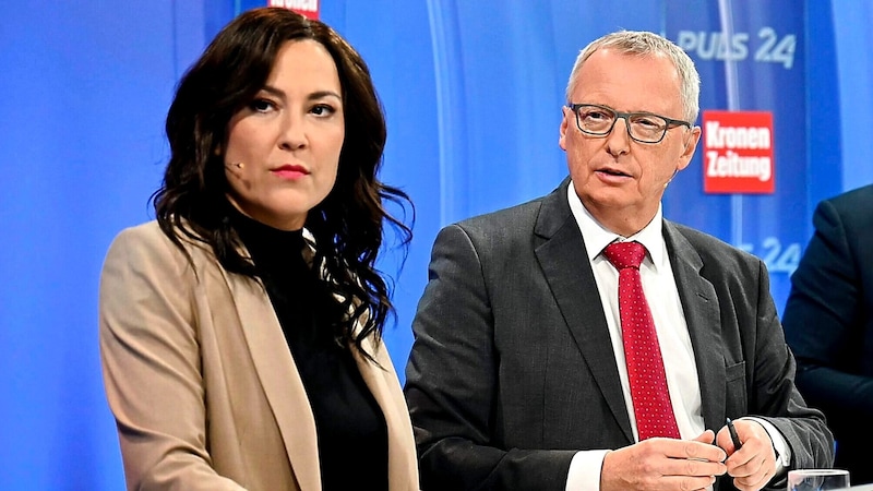 „Krone“-Chefredakteur Klaus Herrmann Manuela Raidl von Puls 24 moderieren die Elefantenrunde. (Bild: Wenzel Markus)