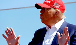 Donald Trump will einfach seinen Wahlkampf fortsetzen, ohne TV-Duell gegen seine Rivalin Kamala ...