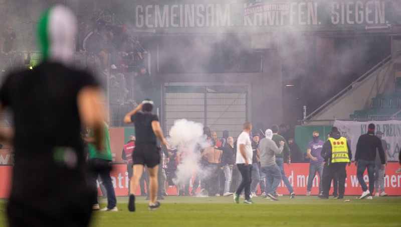 Schwere Ausschreitungen überschatteten das letzte Wiener Derby. (Bild: GEPA pictures)