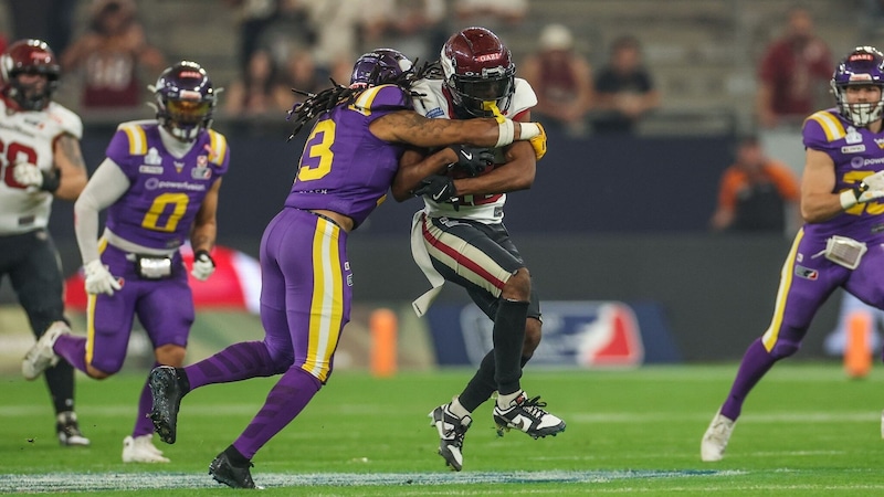 The Vienna Vikings met the Rhein Fire. (Bild: APA/dpa/Tim Rehbein)