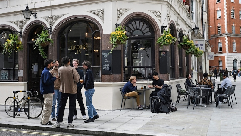 Das vielleicht berühmteste Pub Londons: das George IV (Bild: AFP )