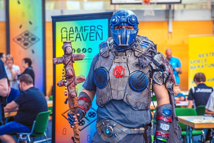 Viel Arbeit (und oft auch Geld) stecken in den aufwendigen Kostümen der Cosplayer.