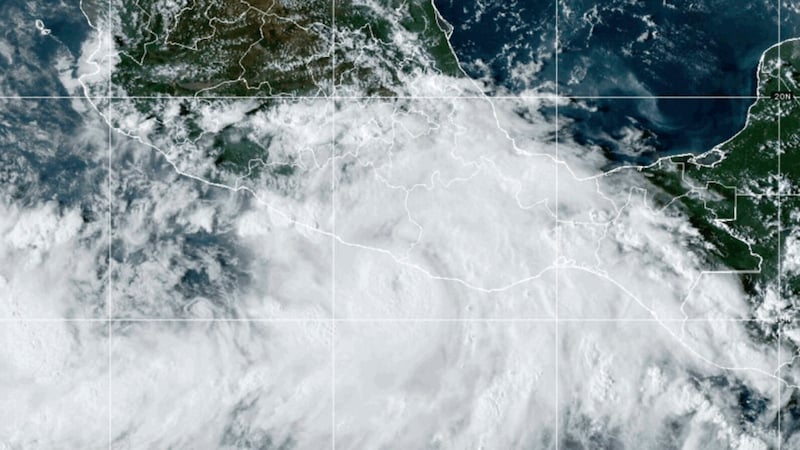 Wegen der Wetterlage wurde der Schulunterricht in den Bundesstaaten Guerrero und Oaxaca teilweise ausgesetzt. (Bild: AP)