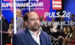 Meinungsforscher Christoph Haselmayer bei der Elefantenrunde