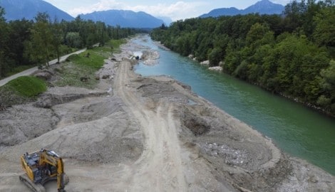 Aufgrund des Klimawandels ist in Zukunft die Weiterentwicklung der Hochwasserschutzmaßnahmen ...