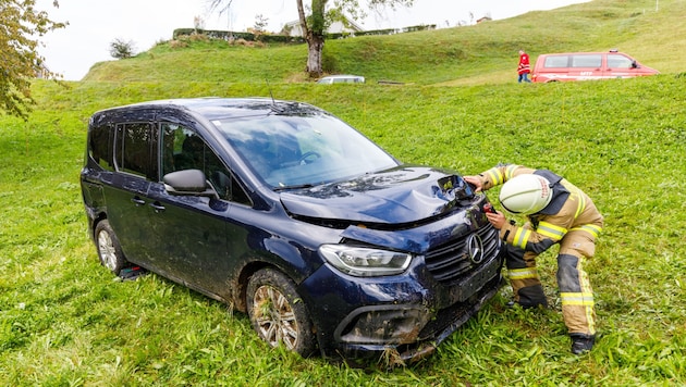 The car was severely damaged in the crash. (Bild: Bernd Hofmeister)