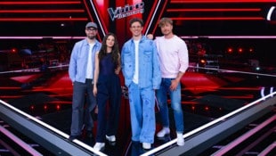 Die Jury der aktuellen Staffel von „The Voice Of Germany“: Mark Forster, Yvonne Catterfeld, Kamrad, Samu Haber (v.l.). (Bild: Pro 7)