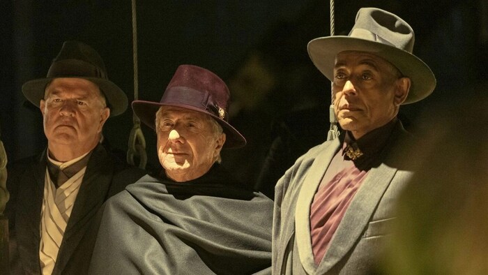 Excellente Besetzung: Die Schauspieler John Voigt (li.), Dustin Hoffman (Mitte) und Giancarlo ...