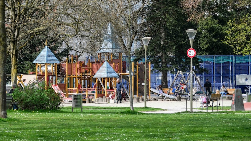 Der Linzer Volksgarten ist die zentrale Erholungsmöglichkeit in Linz (Bild: Horst Einöder/Flashpictures)