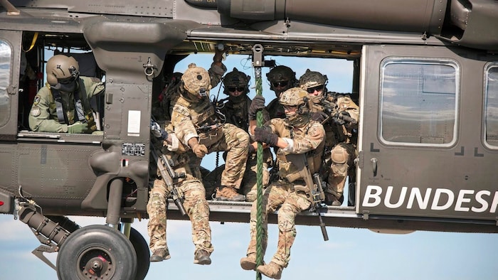 The army's top troops carry out the most delicate missions from Wiener Neustadt.