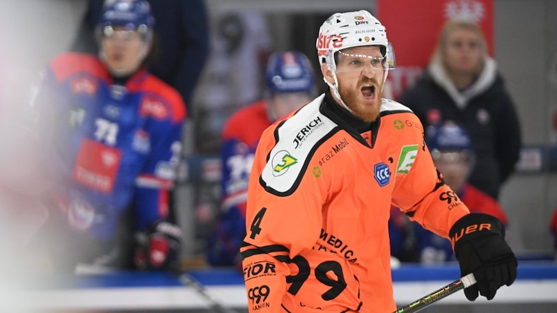 Korbinian Holzer is out until the end of the season with a broken collarbone. The 99ers are now looking for a replacement. (Bild: GEPA/GEPA pictures)