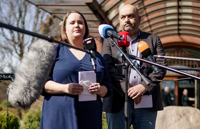 Ricarda Lang und Omid Nouripour sind nicht länger Parteichefs der Grünen. (Bild: AFP/Axel Heimken)