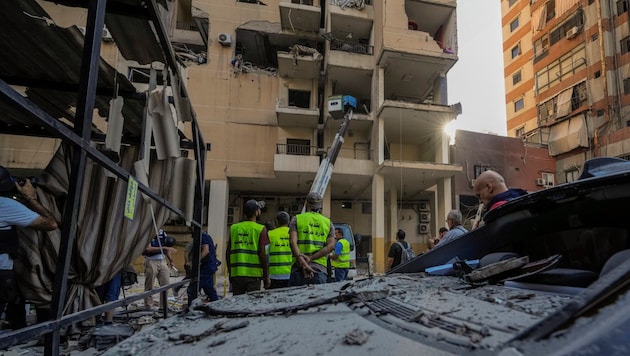 A high-ranking Hezbollah commander was killed in an Israeli attack near Beirut. (Bild: AP/Hassan Ammar)