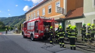 Die Mitglieder von zwei Feuerwehren aus St. Barbara waren rasch vor Ort.