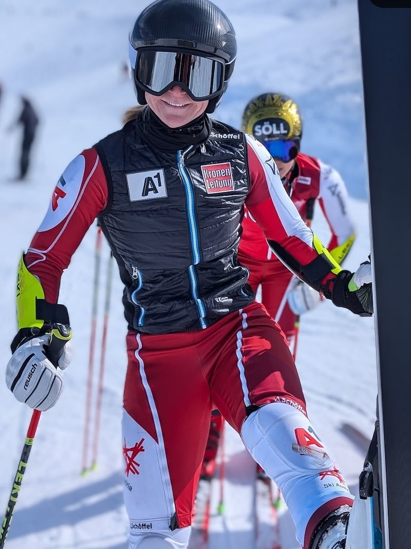 Ariane Rädler ist noch auf der Suche nach einem neuen Kopfsponsor für den anstehenden WM-Winter. (Bild: Ski Austria)