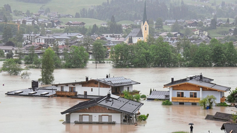 Beim Hochwasser in Kössen war Krug privat und beruflich betroffen. (Bild: ZOOM-TIROL)