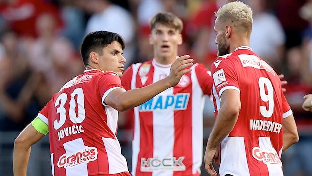 GAK and Milos Jovicic (left) want to finally celebrate their first win since returning to the Bundesliga. (Bild: GEPA pictures)