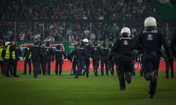Die Polizei hatte beim Wiener Derby alle Hände voll zu tun.
