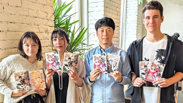 The Manga Jam Session team: from left: Bernadette Mészáros, Alice DeLarge , publishing director Taito Yoshino and Mario Peschen. (Bild: privat)