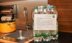 Rund 7000 Oberösterreicher müssen, wie hier in Großraming, ihr Wasser abkochen oder ...