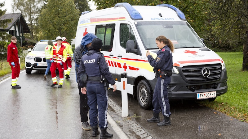 The injured man was taken to Feldkirch Regional Hospital. (Bild: Mathis Fotografie)