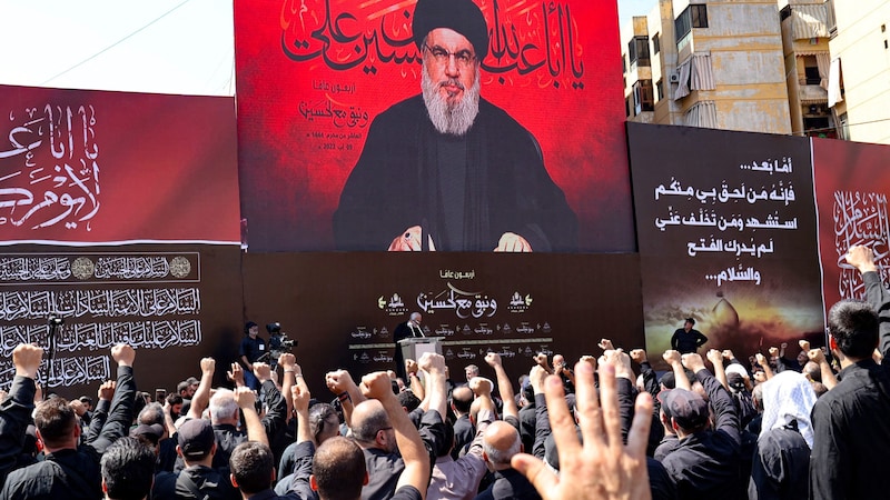 Der getötete Hisbollah-Führer Hassan Nasrallah wird auch im Iran betrauert. (Bild: AFP/ANWAR AMRO)