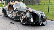 Der legendäre Oldtimer ist nur mehr Schrott.
